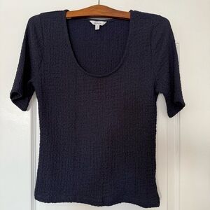 Reitmans Navy Textured Short-Sleeve Scoop-Neck Top
